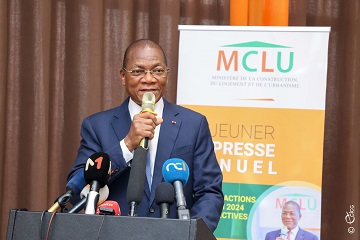 Côte d'Ivoire / Développement équilibré des centres urbains : les Districts Autonomes d'Abidjan et de Yamoussoukro, et tous les chefs-lieux de régions, à l'exception de Toumodi, dotés de Plans d'Urbanisme Directeurs